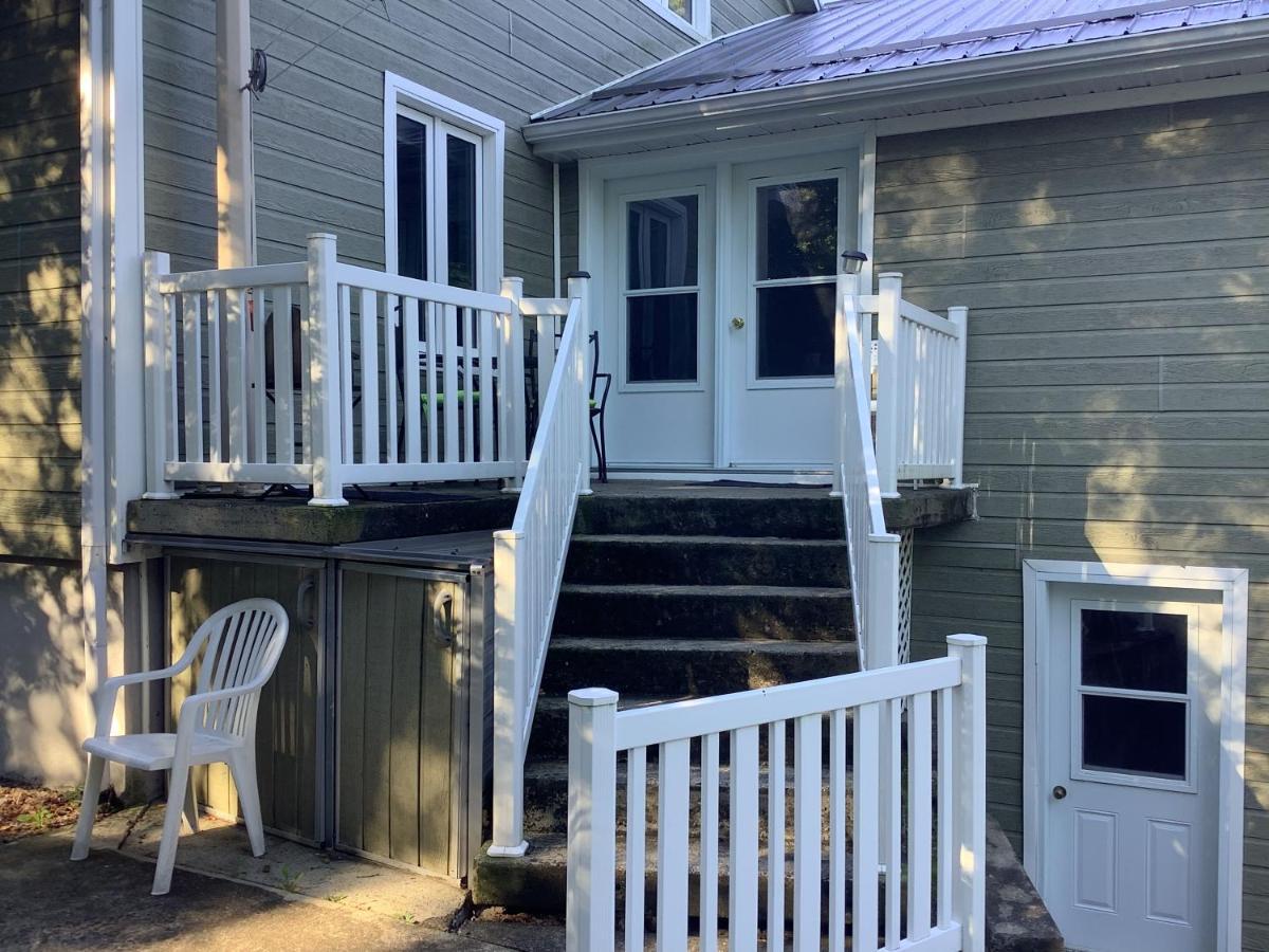 Les Saisons Du Fleuve Bed & Breakfast Lotbiniere Bagian luar foto