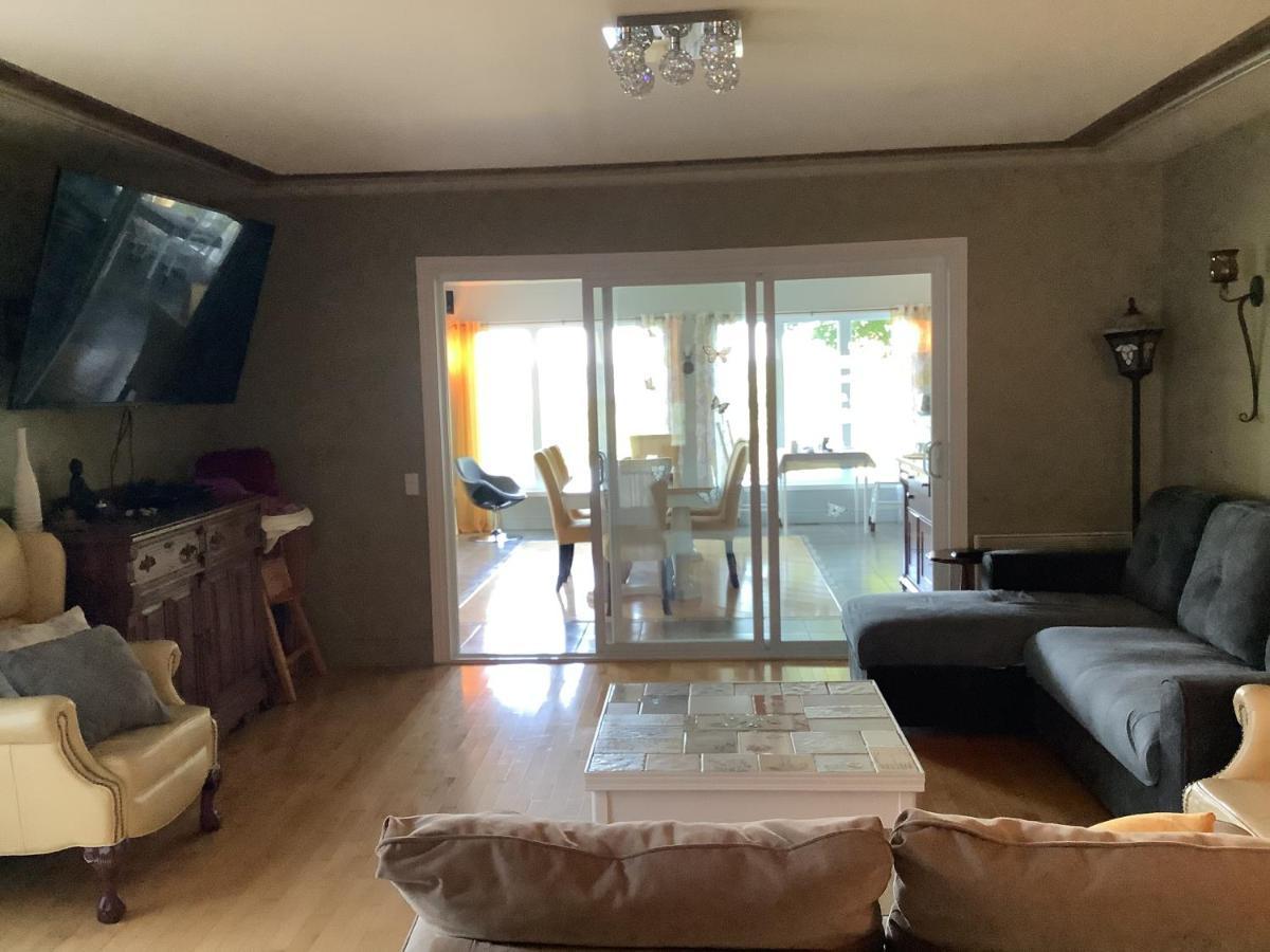Les Saisons Du Fleuve Bed & Breakfast Lotbiniere Bagian luar foto